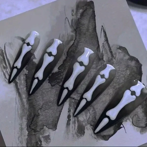 Black & White Skeleton Long Stiletto Nails Reusable Handmade Medium NWT - Picture 7 of 11